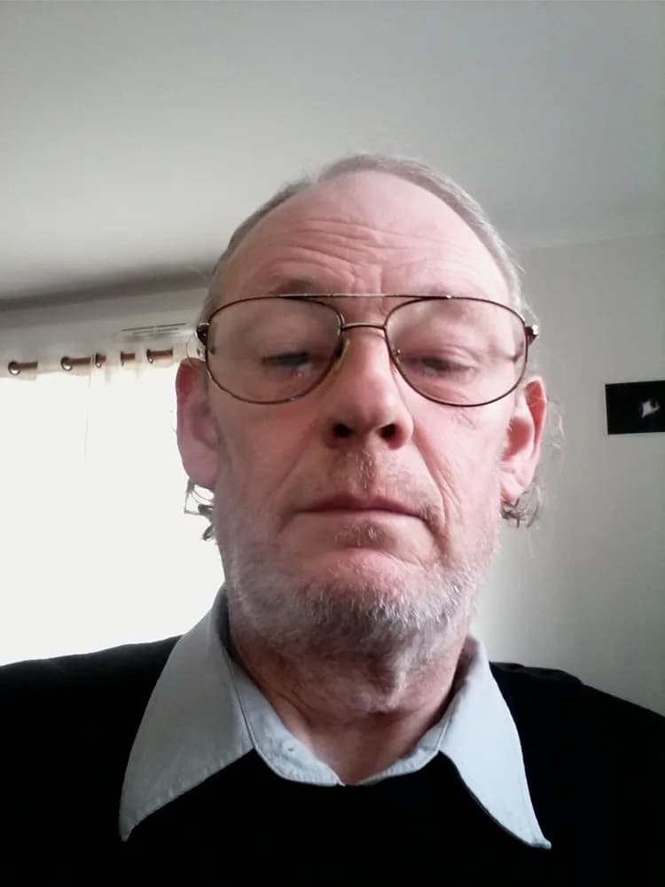 Profil de Keyron, 22 ans, Plan cul à Ecuvillens (Fribourg)