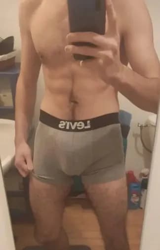 Profil de Nell, 23 ans, Plan cul à Heiden (Appenzell Rhodes-Extérieures)