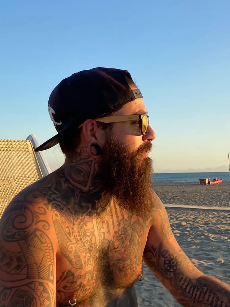 Profil de Lyham, 21 ans, Plan cul à Curaglia (Grisons)