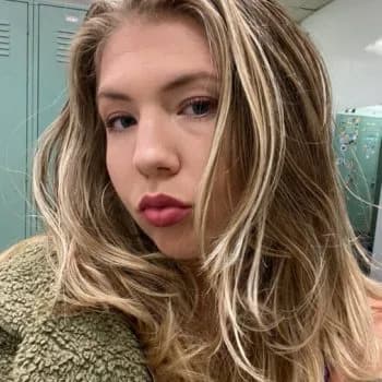 Profil de Hajar, 25 ans, Plan cul à Bioley-Magnoux (Vaud)