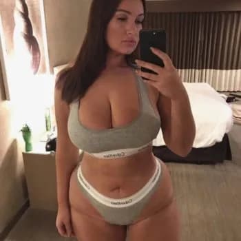 Profil de Joyce, 34 ans, Plan cul à Champoz (Berne)