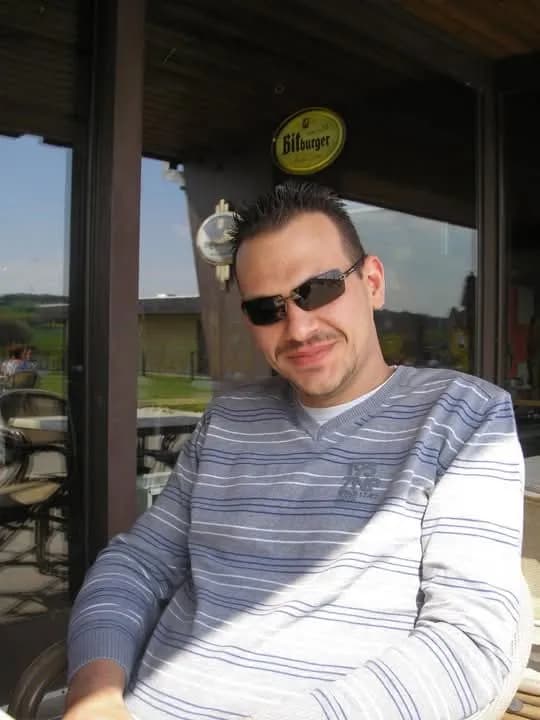 Profil de Fares, 30 ans, Plan cul à Corcelles-près-Payerne (Fribourg)