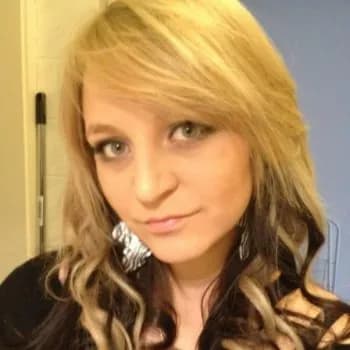 Profil de Honorine, 31 ans, Plan cul à Tannay (Vaud)