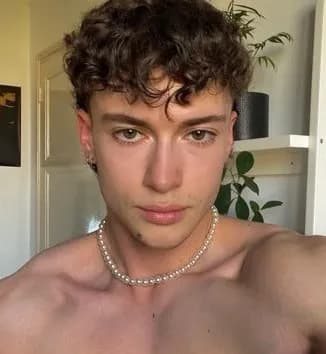 Profil de Yanis, 26 ans, Plan cul à Speicher (Saint-Gall)