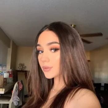 Profil de Angelina, 32 ans, Plan cul à Sassel (Vaud)