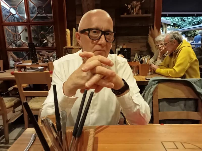 Profil de Sloan, 25 ans, Plan cul à Sutz (Berne)