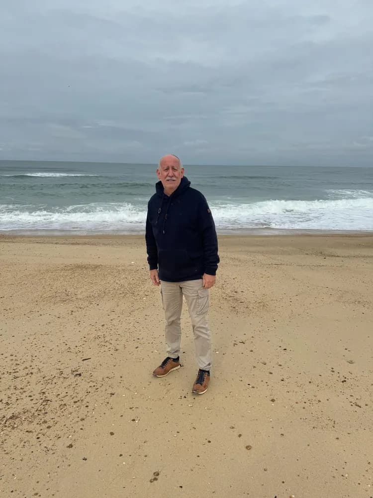 Profil de Karim, 24 ans, Plan cul à Cresciano (Tessin)