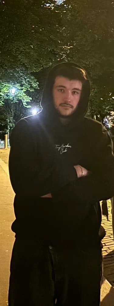 Profil de Menzo, 30 ans, Plan cul à Udligenswil (Lucerne)