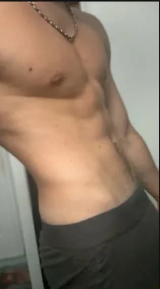 Profil de Harone, 22 ans, Plan cul à Waldenburg (Bâle-Campagne)