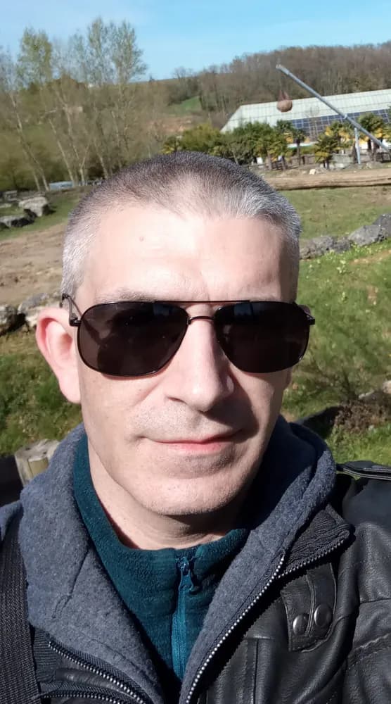 Profil de Ely, 32 ans, Plan cul à Les Crosets (Valais)