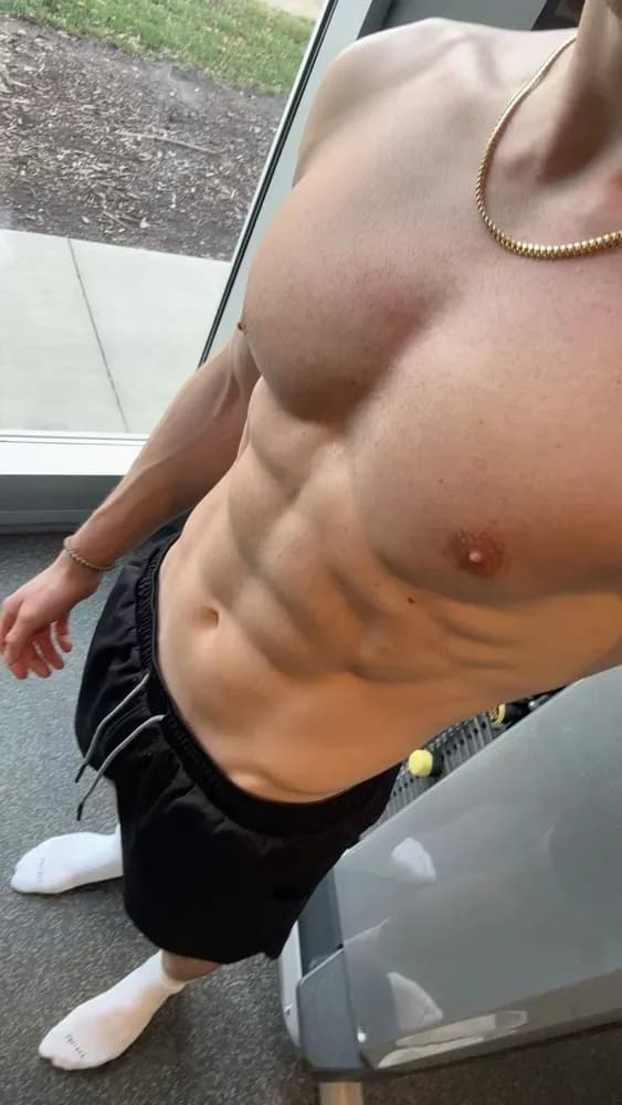 Profil de Nathaniel, 25 ans, Plan cul à Spreitenbach (Argovie)