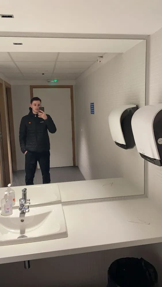 Profil de Sofiane, 24 ans, Plan cul à Payerne (Vaud)