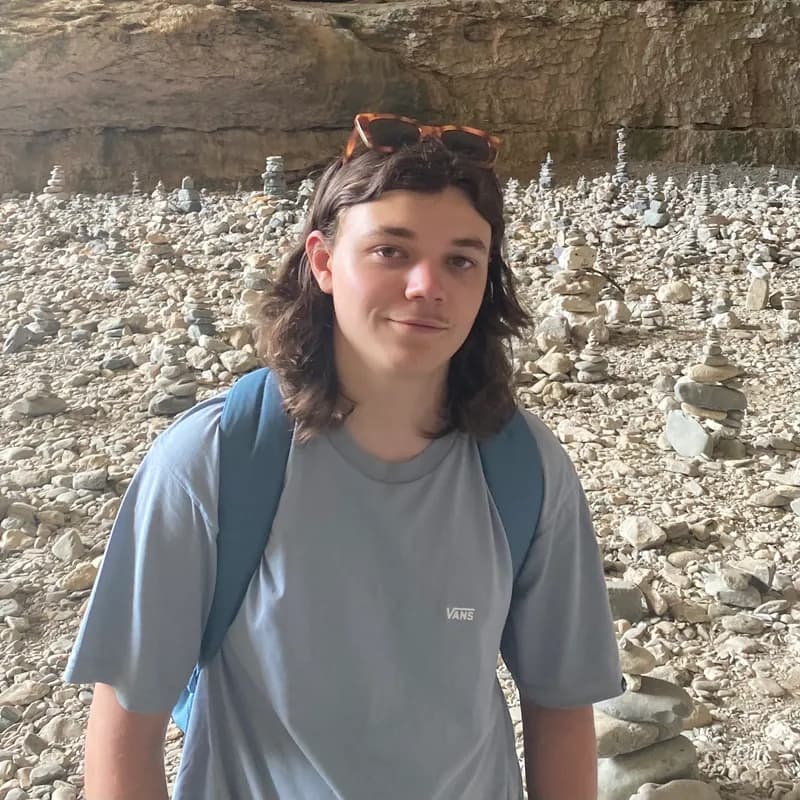 Profil de Honoré, 22 ans, Plan cul à Utzigen (Berne)