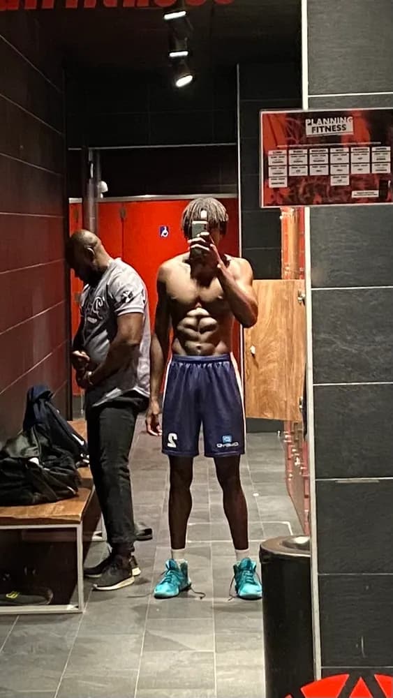 Profil de Emanuel, 26 ans, Plan cul à Vernier (Genève)