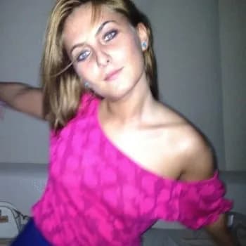 Profil de Aaliyah, 25 ans, Plan cul à Sassel (Vaud)