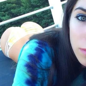 Profil de Tasnime, 28 ans, Plan cul à Susten (Valais)