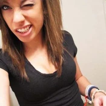 Profil de Léonore, 23 ans, Plan cul à Malans SG (Saint-Gall)