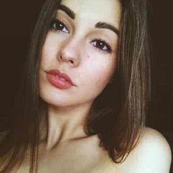 Profil de Melia, 22 ans, Plan cul à Mon (Grisons)