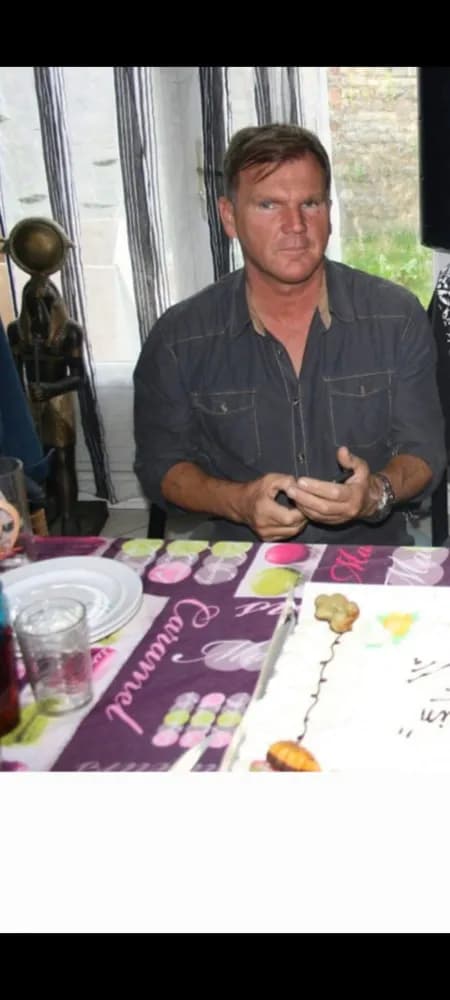 Profil de Aloys, 27 ans, Plan cul à Mirchel (Berne)