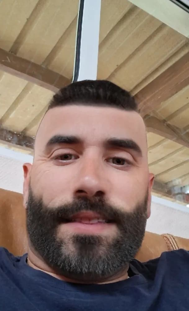 Profil de Denis, 25 ans, Plan cul à Anières (Genève)