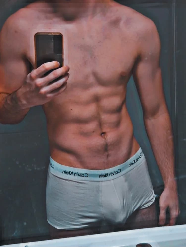 Profil de Anatole, 27 ans, Plan cul à La Praz (Vaud)