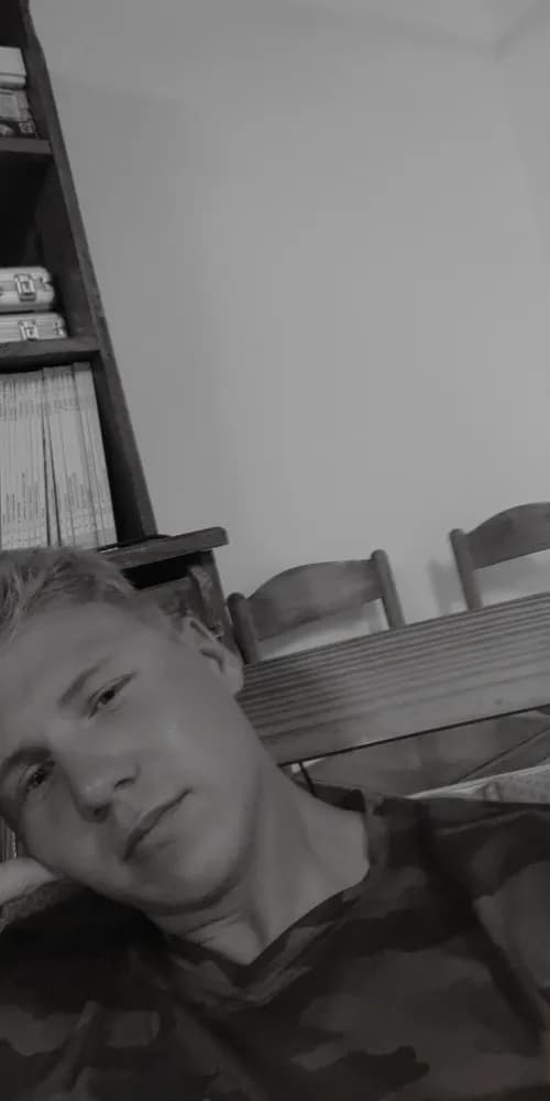 Profil de Anass, 23 ans, Plan cul à Enges (Neuchâtel)