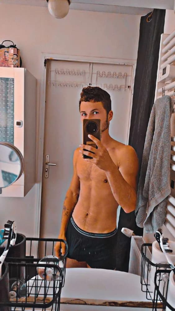 Profil de John, 28 ans, Plan cul à Oberdiessbach (Berne)