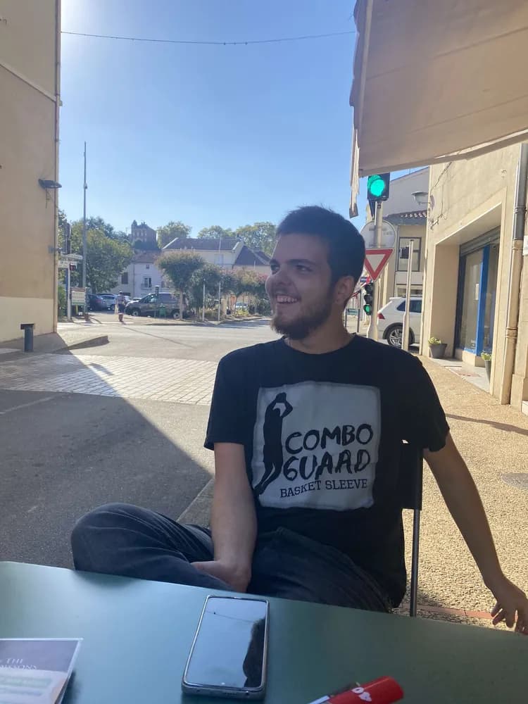 Profil de Bastien, 22 ans, Plan cul à Bowil (Berne)