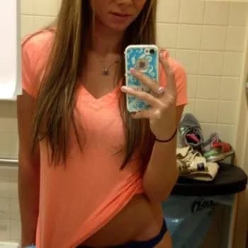 Profil de Nelia, 27 ans, Plan cul à Hemberg (Saint-Gall)