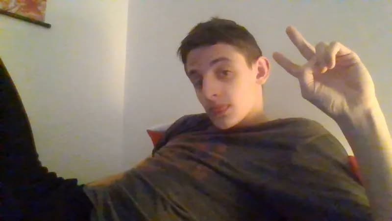 Profil de Solal, 24 ans, Plan cul à Lumino (Grisons)