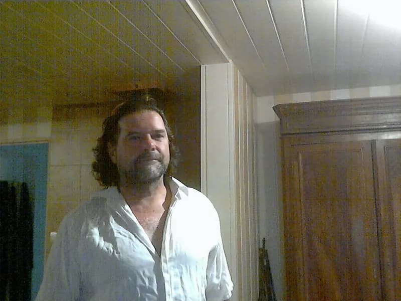 Profil de Ayron, 21 ans, Plan cul à Rubigen (Berne)