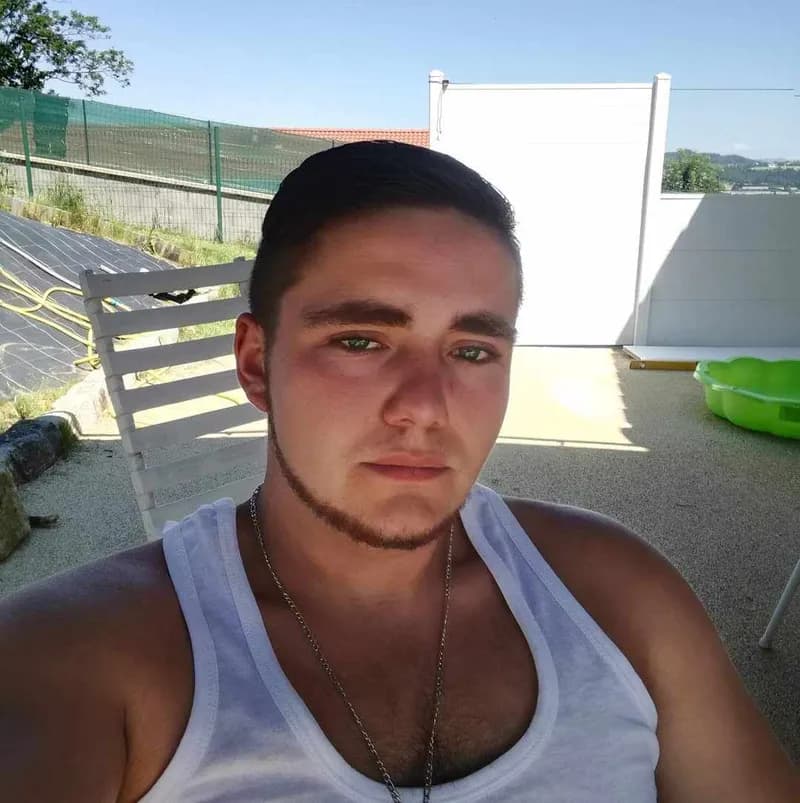 Profil de Tobias, 21 ans, Plan cul à Männedorf (Zurich)