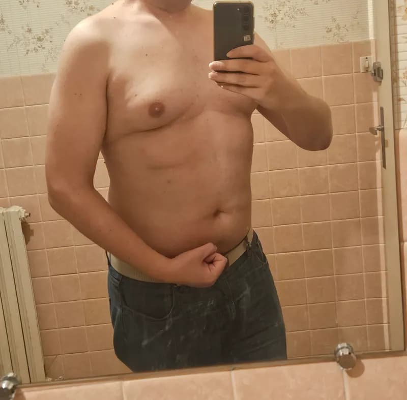 Enzo - Plan cul à Asuel Profil de Enzo, 33 ans, Plan cul à Asuel (Jura)