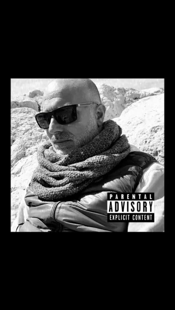 François - Plan cul à Bevaix Profil de François, 27 ans, Plan cul à Bevaix (Neuchâtel)