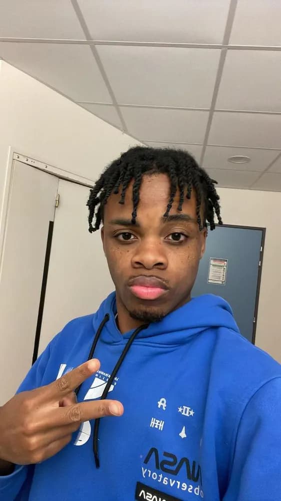 Elio - Plan cul à Abtwil SG Profil de Elio, 34 ans, Plan cul à Abtwil SG (Saint-Gall)