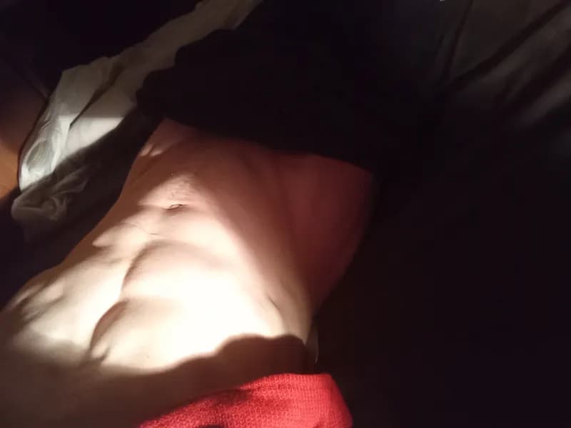 Eliam - Plan cul à Herbligen Profil de Eliam, 22 ans, Plan cul à Herbligen (Berne)