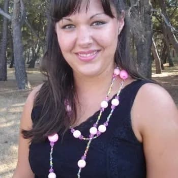 Lyah - Plan cul à Areuse Profil de Lyah, 25 ans, Plan cul à Areuse (Neuchâtel)