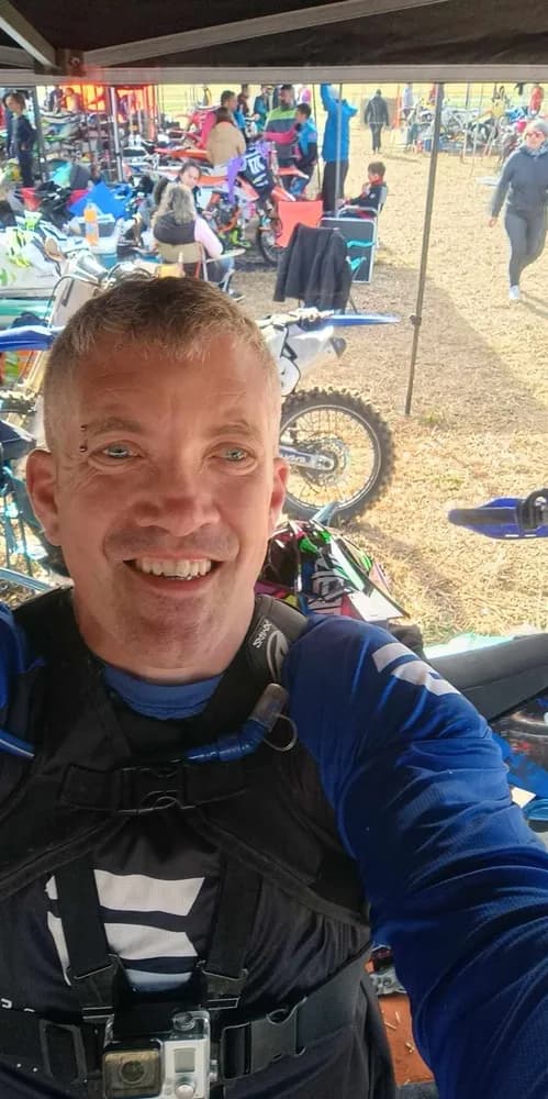 Constantin - Plan cul à Prahins Profil de Constantin, 24 ans, Plan cul à Prahins (Vaud)