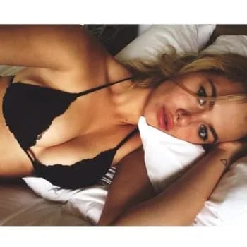 Mélissa - Plan cul à Font Profil de Mélissa, 32 ans, Plan cul à Font (Fribourg)