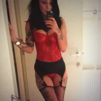 Armance - Plan cul à Neuägeri Profil de Armance, 27 ans, Plan cul à Neuägeri (Zoug)