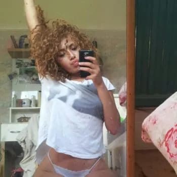 Sirine - Plan cul à Neuägeri Profil de Sirine, 23 ans, Plan cul à Neuägeri (Zoug)