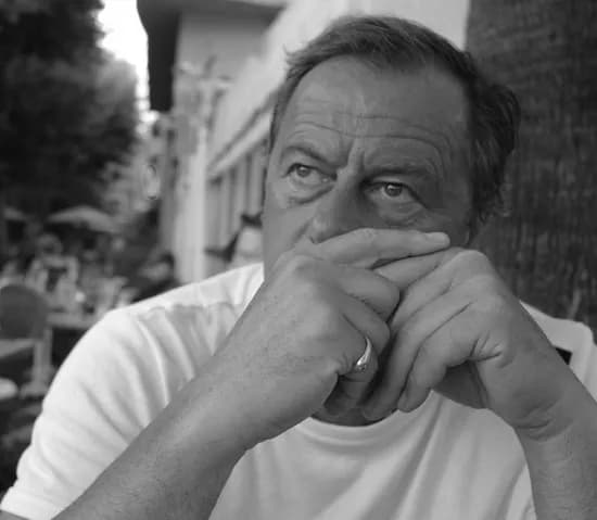 André - Plan cul à Morens FR Profil de André, 34 ans, Plan cul à Morens FR (Fribourg)