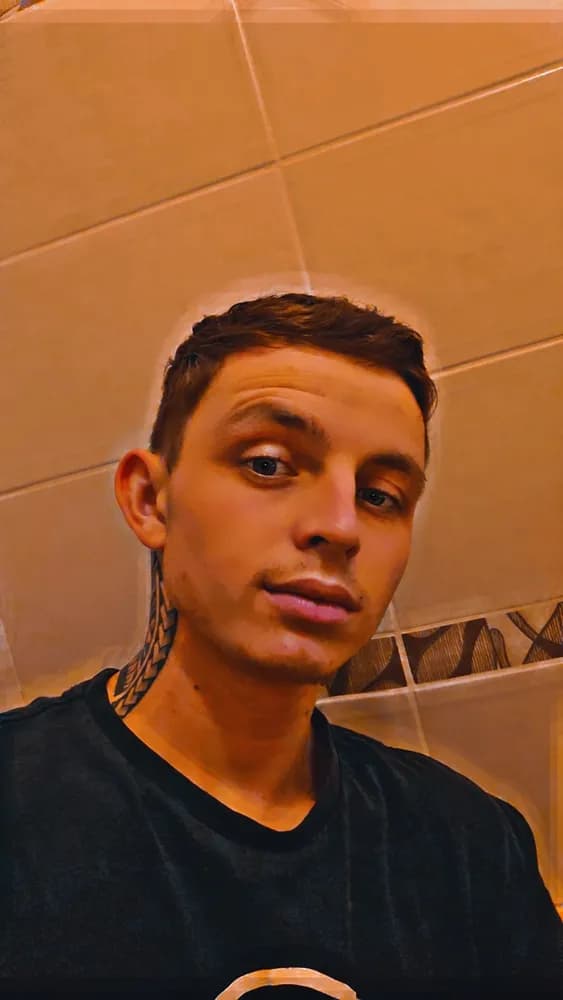 Nabil - Plan cul à Alt St. Johann Profil de Nabil, 27 ans, Plan cul à Alt St. Johann (Saint-Gall)