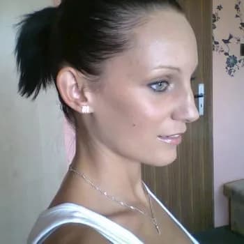 Saran - Plan cul à Bevaix Profil de Saran, 25 ans, Plan cul à Bevaix (Neuchâtel)